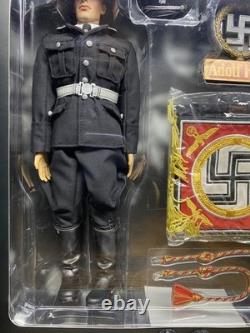 DID 1/6 D80030 WWII German Leibstandarte-SS Josef Wunsche Figure