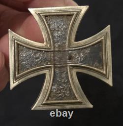 Defective WWII German Iron Cross 1st Class Badge Medal