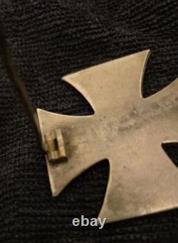 Defective WWII German Iron Cross 1st Class Badge Medal