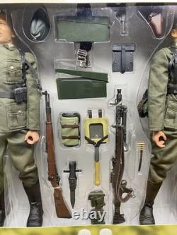Dragon 1/6 WWII German Wehrmacht Machine Gun Team Heinrich Erich Figure