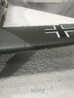 GERMAN WWII Messerschmitt ME-109E 118 Scale Plane w Pilot Ultimate Soldier