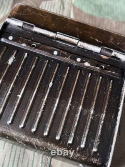 German Original Wehrmacht Pbz. 39 Mag Equipment Tin