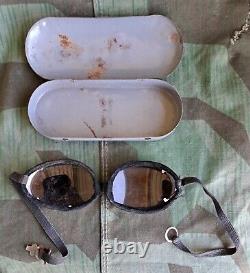 German WWII Gebirgsjäger Mountain Troop Snow Goggles in Case