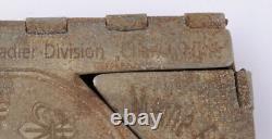 German trench art WW2 Cigarette case WW2 France division Shield Army Coat of arm