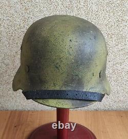 Helmet german original nice helmet M35 size 64 have a number original WW2 WWII