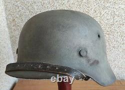 Helmet german original nice helmet M40 size 64 have a number original WW2 WWII