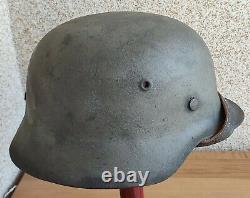 Helmet german original nice helmet M40 size 64 have a number original WW2 WWII