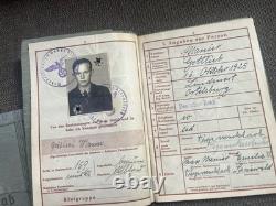 LOT (3) Original WWI WWII German Soldier WehrpassHeer (Army)MoneyLetters