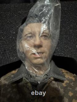 New Facepool high quality 1/6 Scale German WW2 soldier boxed no accessories
