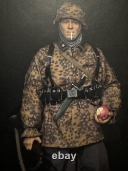 New Facepool high quality 1/6 Scale German WW2 soldier boxed no accessories