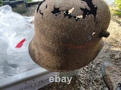 Original German M16/M17 Helmet WW1/WW2 as found please see pics interesting item
