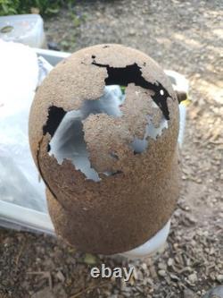 Original German M16/M17 Helmet WW1/WW2 as found please see pics interesting item