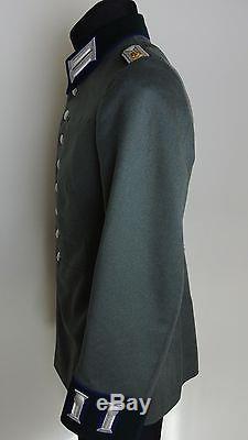 Original German WW 2 uniform tunic Doktor