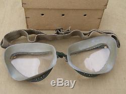 Original German WWII Un-Issued Flight/Motorcycle Goggles With Box Dated 43