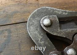 Original WWII German Engineer's Short Barbed Wire Cutters / 1938