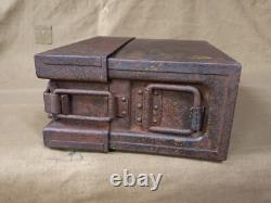 Original WWII WW2 Relic German MG-13 Ammo Box / Case