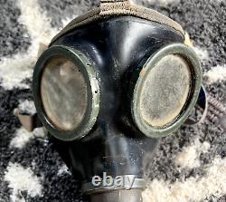 Size 2! Bwz 1939 Gm-38 Ww2 German Gas Mask Rubber Wehrcmacht With Can