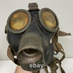 Size 2! Bwz 1942 Gm-38 Ww2 German Gas Mask Rubber Wehrcmacht With Can