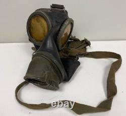 Size 2! Bwz 1942 Gm-38 Ww2 German Gas Mask Rubber Wehrcmacht With Can