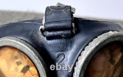 Size 2! Bwz 1942 Gm-38 Ww2 German Gas Mask Rubber Wehrcmacht With Can