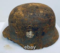 Size 64 Original Ww2 German Helmet M35 Stahlhelm With Liner Has Crack / Hole