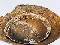 Size 64 Original Ww2 German Helmet M35 Stahlhelm With Liner Has Crack / Hole