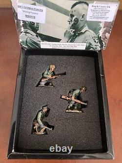 WS118 Set Of 3 WW2 Normandy Camouflaged Germans'Moving Forward' In Original Box