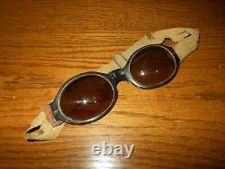 WW II German Air Force Nitsche u. Gunther SPLINTER PROOF PILOT GOGGLES