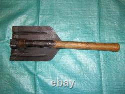 WW II WW2 Original German Wehrmacht soldier folding trench shovel