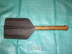 WW II WW2 Original German Wehrmacht soldier folding trench shovel