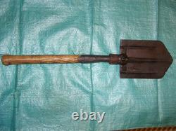 WW II WW2 Original German Wehrmacht soldier folding trench shovel