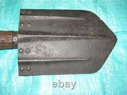 WW II WW2 Original German Wehrmacht soldier folding trench shovel