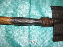 WW II WW2 Original German Wehrmacht soldier folding trench shovel