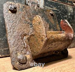 WW2 GERMAN 8CM GrW34 Mortar Bipod Carrying Pad \ Ruckasack metal holder