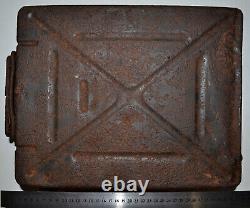 WW2 German 8 cm Gr. W. 34 mortar ammunition case