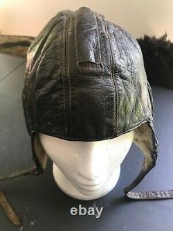 WW2 German Luftwaffe officer's flying helmet. Bomber pilot