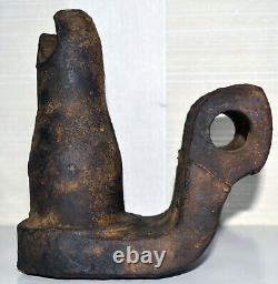 WW2 German Sd. Kfz 250 / Sd. Kfz 10 Demag backside towing hook