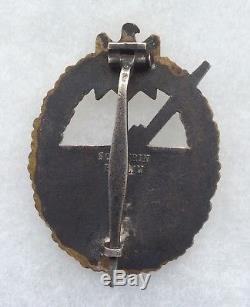 WW2 German coastal artillery badge original Schwerin made made