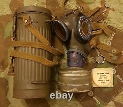 WW2 German gas mask 100% Original