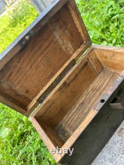 WW2. German wooden box. WWII