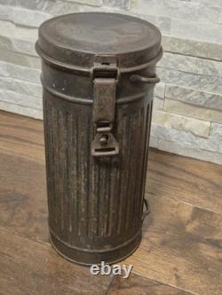 WW2 Original German Luftwaffe mask container, tin, blue paint, name, dated