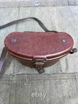 WWII German 6x30 Wehrmacht Dienstglas Binoculars case bakelite