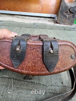 WWII German 6x30 Wehrmacht Dienstglas Binoculars case bakelite