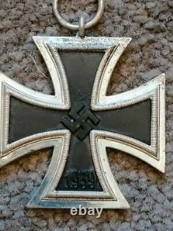 WWII German Third Reich iron cross 1939 medal original mint condition