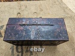 Ww2 Original German Carbide Lantern Bakelite Accessories Box Kurland Barn Find