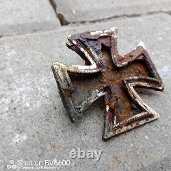 Ww2 Original German Iron Cross Eki Frame First Class 2